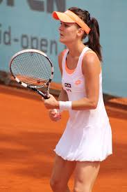 Tenistka linda nosková vyhrála jako čtvrtá češka dvouhru juniorek na grandslamovém roland garros. Agnieszka Radwanska Wikipedia