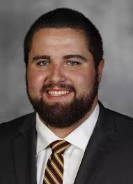 Late Score Lifts Gophers Over Hoosiers 38-31