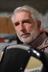 Bernard Faure, décorateur, technicien et musicien