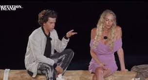 Vive a roma con tommaso da novembre 2019. Temptation Island Tommaso E Valentina Sono Tornati Insieme La Foto Su Whatsapp
