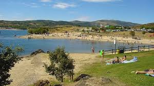Praia Fluvial Da Fraga Da Pegada Www Visitportugal Com