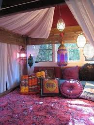 Maybe you would like to learn more about one of these? 20 Ideas Para Una Decoracion Arabe Bohemia De Las Mil Y Una Noches