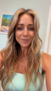 Shana Marsh's Instagram, Twitter & Facebook