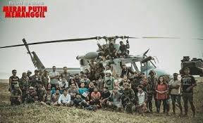 Nobar film merah putih memanggil bersama keluarga veteran. Aksi Maruli Dalam Merah Putih Memanggil
