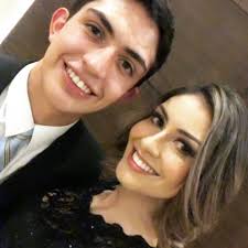 Mi orgullo, mi motor, mi hermanito! #ChalyBubu Te amo con todo mi  corazón... desde que llegaste sólo iluminás mi vida! 💜