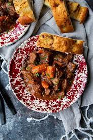 Instant Pot Beef Bourguignon Country Cleaver Recipe In 2021 Beef Bourguignon Beef Recipes Pressure Cooker Recipes