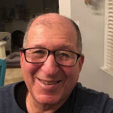 Robert Kinney IN MEMORIAM Robert Michael Smith Kinney, Sr. born June 7,  1939 in New Haven, CT, died August 15, 2014 in Nellysfor