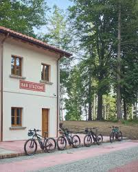 De reden van deze bijeenkomst was. Stresa Und Der Mottarone Baveno Mit Dem Monte Camoscio Und Domodossola Little Discoveries