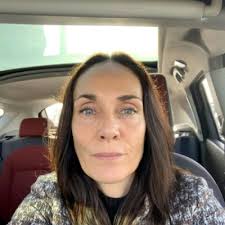 J'ai le plaisir de vous annoncer que j'occuperais à partir du 1er janvier  2024 le poste de Directeur régional chez MAPA