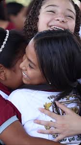 Me he quedo sorprendido con los estudiantes de 6to grado de la U.E Jacinto  Soto Laya de nombrarme padrino de su promoción. Para mí será un honor  acompañarlos en esta etapa que