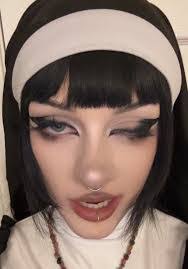 Nikki Trusty's Instagram, Twitter & Facebook