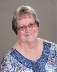 Gloria Jean Barclay, 69, of Taylorville, passed away Sunday, November 4,  2018 at Taylorville Care Center. She was born June 6, 1949 in Pana to the  late John and Lola (Mullens) Broux.