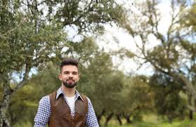 Make social videos in an instant: Dnock I8s Jslm