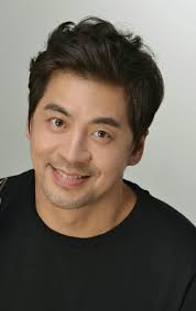 2017년 안 전 지사 대선 경선 캠프 정무특보를 지낸 권오중 전 총리실 민정실장은 현재 정 전 총리 캠프 공보업무를 담당한다. Lg2sgoldvssfem