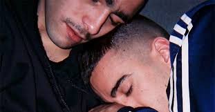 Omar ayuso está enamorado y quiere que el mundo lo sepa. Omar Ayuso Hace Oficial La Relacion Con Su Novio A Traves De Instagram Shangayshangay