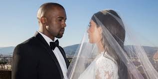 One pic, which kim captioned my everything shows her and kanye soaking up some sun on the rooftop of their wedding venue. Kim Kardashian And Kanye West Celebrate Anniversary With Bts Pic
