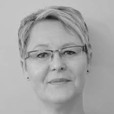 Seit 15 Jahren arbeitet Ramona Casanova in der Clienia Schlössli, sie ist  unsere Leiterin Reinigungsdienst und Hotellerie. Sie sagt: "Ich hätte nie  gedacht, dass ich so lange hier bleiben würde. Aber… |