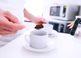 Instant coffee gets a bad rap, but the industry has come a looong way since the last time you sipped it. Best Instant Coffee Ultimate Guide To Beans Brands And Brewing Tips Enjoyjava