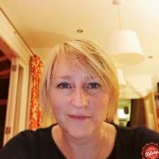 Lynne Cronin (@lrcron)