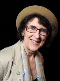 The University of Chicago Magazine: Features