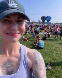 Jamie Buono Sikorski (in LA) (@jamiein_la) • Threads, Say more