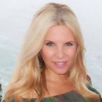 Gina Meeker's Instagram, Twitter & Facebook