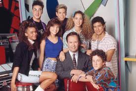 The decade was also responsible for some of the most memorable television shows of all time, which have remained popular ever since. 18 Trivia Facts About Your Favorite 90s Tv Shows 1990s Tv Trivia