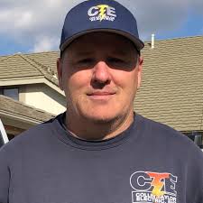 As the 2023 year comes to a close, I'd like to introduce myself to 2024,  and say hello. 👋🏼 * My name is Dave Holmes. I'm the owner and operator of  Collin