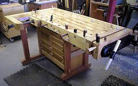 making a cabinet maker s bench 35