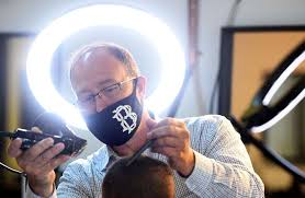 Barbering family moves into Naperville with newest shop