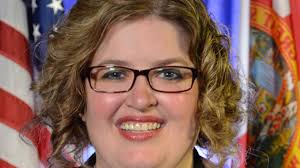 The Florida Highway official who sent a crew to clean up Georgia home has  resigned.