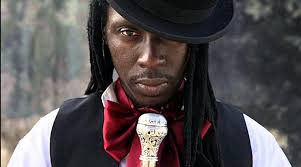 Faada Freddy: «No me gusta la industria de la música, pero es necesaria»