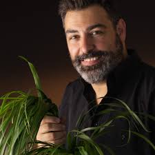 Daniel Santamaria's Instagram, Twitter & Facebook