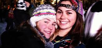 The live 24 hr streamathon for @campanuenue.check out their facebook page… Empathy13 Julia O Brien Defende Britt Robertson No Instagram