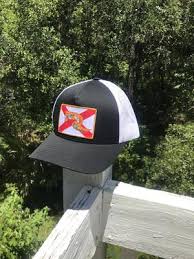 This hat is perfect for going out with your friends, bringing with you to the woods to hunt, or on the boat to keep the sun out of your eyes. Aceptable Salto Excepcional Snapback Flag Cap Flag Cap Inspector Negocio Ministerio