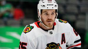 #andrew shaw #jonathan toews #shaw #toews #chicago blackhawks #stanleycupchamps2015 literally only andrew shaw would ever think to try to headbutt the puck into the goal like that's just. Wm5vmi3awczdom