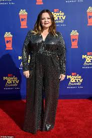 Day 20 of #superintelligence #20daysofkindness today's org is @ppfa. Melissa Mccarthy Und Mutter Sandy Holen Sie Sich Einige Ubung Auf Den Erwachsenen Dreirader Aktuelle Boulevard Nachrichten Und Fotogalerien Zu Stars Sternchen
