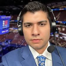 Aaron Burgin (@FullTimeHoops1)