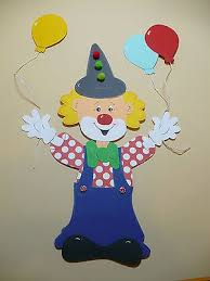 Ideen wandgestaltung mit farbe in dem kinderzimmer bietet den kleinen zwergen eine traumwelt gleich vor deren augen an.verwirklichen sie beliebte darsteller. Cm Fensterbild Clown Charlie Mit Ballons Tonkarton Neu Tonkarton Fensterbilder Bilder
