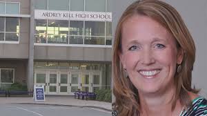 CMS faces backlash at meeting after Ardrey Kell principal retirement