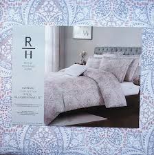 Acuvue (8022) casio (5728) adidas (4462) mango bath home decor kitchen & dining tools & home improvement audio & video furniture patio, lawn. Royal Heritage Home Bedding 3 Piece Full Queen Duvet Cover Set Intricate Classical Medallion Pattern In