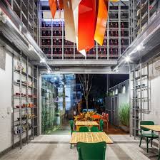 Restaurant Decor With Bright Colors Restaurant Deko Haus Boden Haus Ideen