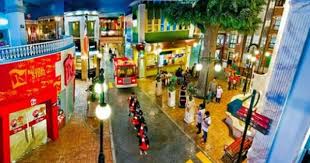 Our Visit To Kidzania An Indoor Theme Park Https Thechampatree In 2017 03 10 Kidzania Indoor Theme Park Building For Kids Theme Park Edutainment