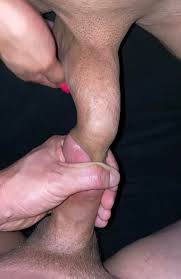 Docking cocks with beautiful, hung, shemale babes : rforeskin