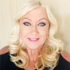 Central mailing update. Well stage two is up and the project completed. Now  we have enough extra storage for over 500 finished pallets or cages of  work. A great secure add on