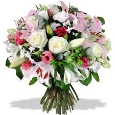 Quali fiori regalare in occasione di un compleanno per fare una bella figura e non sbagliare? Fiori Di Compleanno Cantiere Poesia