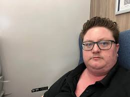 Should side windows be required for staying in lines?