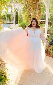 Many designers tailor just to standard sizing making it nearly impossible to find a plus size dress you love. Romantic Strapless Plus Size Wedding Dress With Sparkle Kleinfeld Bridal