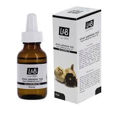 Garlic and coconut oil to combat hair loss mix the minced garlic with mildly warm coconut oil. Black Garlic Oil Hair Loss Prevention And Healthy Hairs Luis Bien