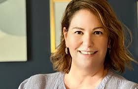 Leeann Callahan's Instagram, Twitter & Facebook